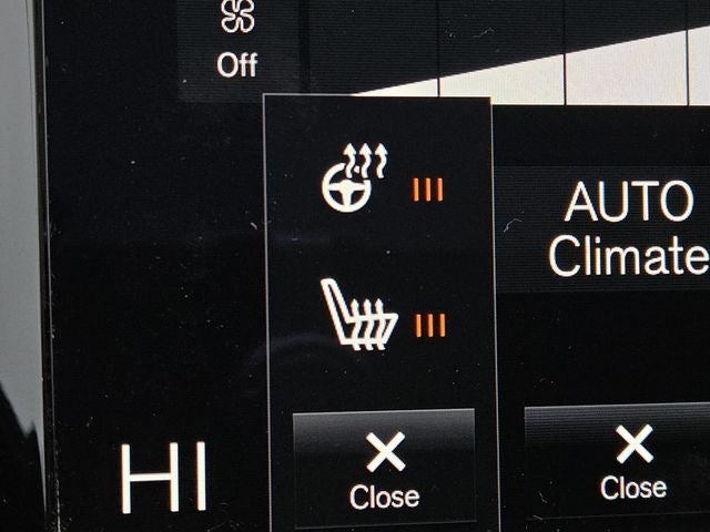 2021 Volvo XC90 T6 Momentum