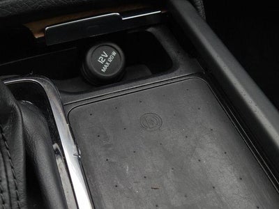 2021 Volvo XC90 T6 Momentum