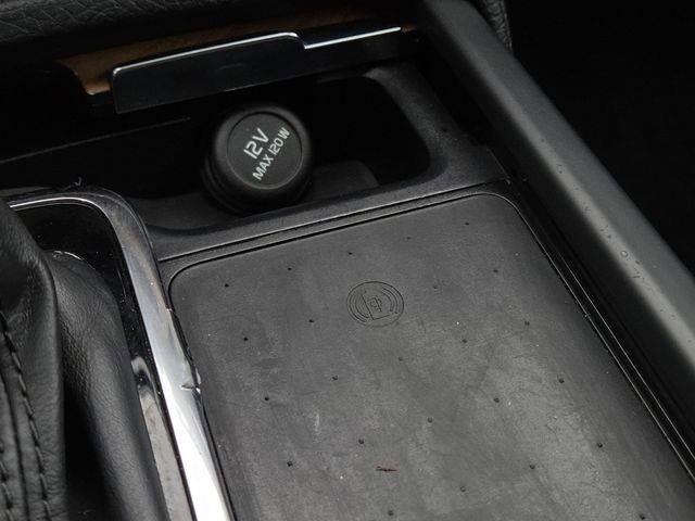 2021 Volvo XC90 T6 Momentum