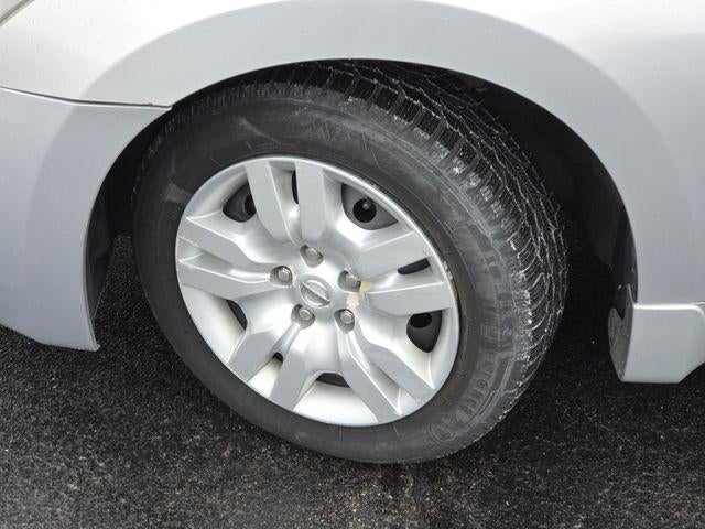 2009 Nissan Altima 4dr Sdn I4 CVT 2.5 S