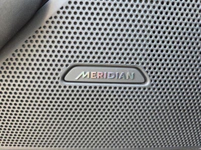 2025 Land Rover Range Rover Velar P250 Dynamic SE